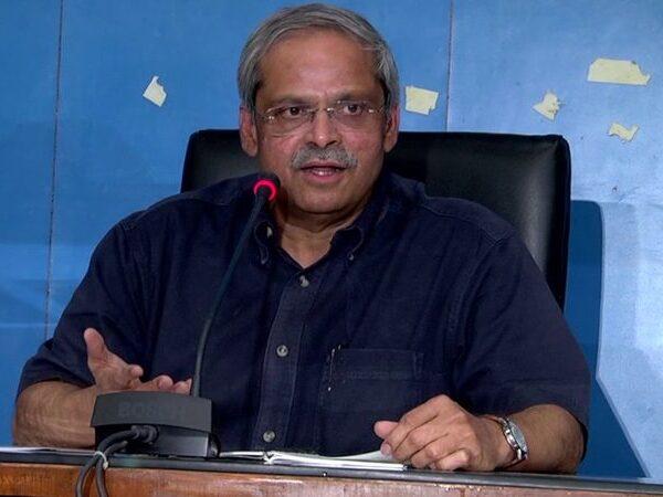 Parakala-Prabhakar-has-expressed-concern-over-economic-slowdown