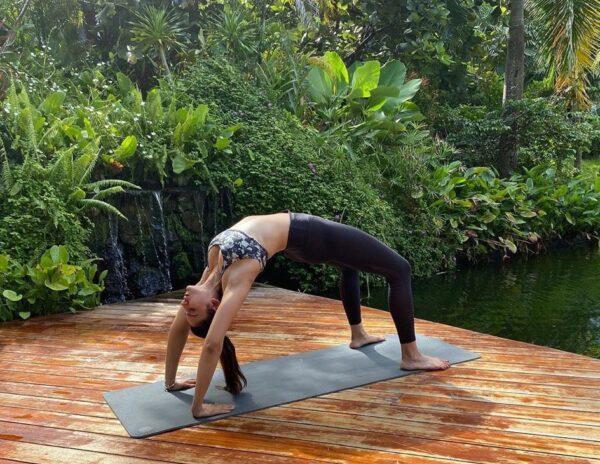 Rakul Preet Singh Yoga