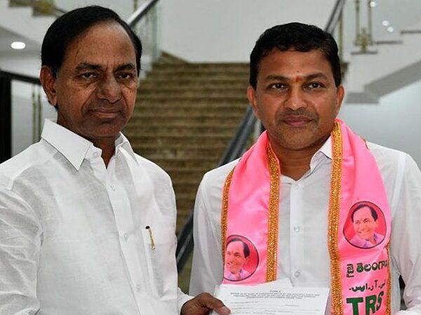 TRS-Comes-To-The-Helm-of-Telangana-Politics-Like-A-Boss