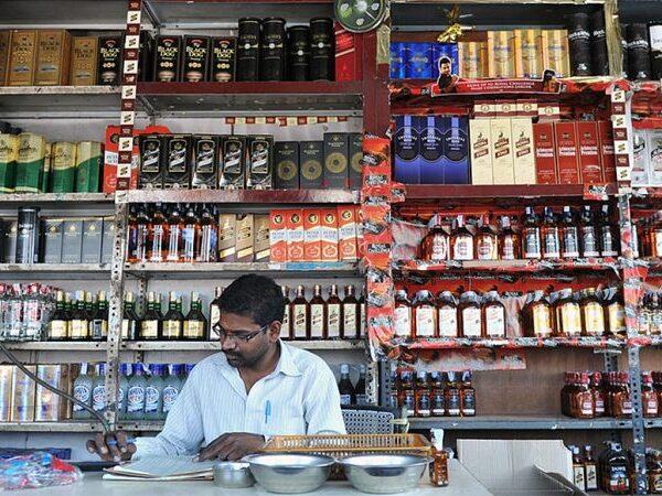 Telangana Minting Money from AP Liquor Policy