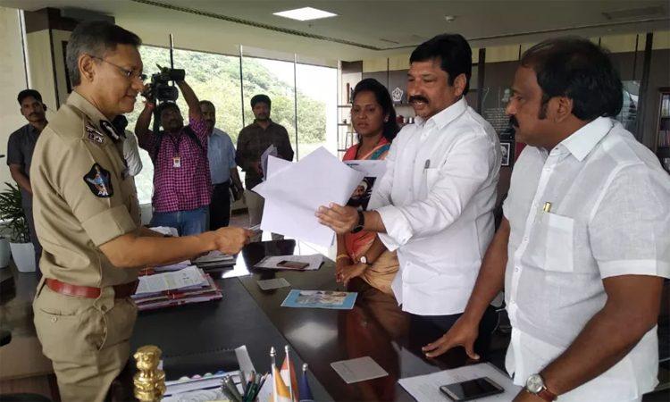 ysrcp mlas meets ap dgp on tdp social media posting