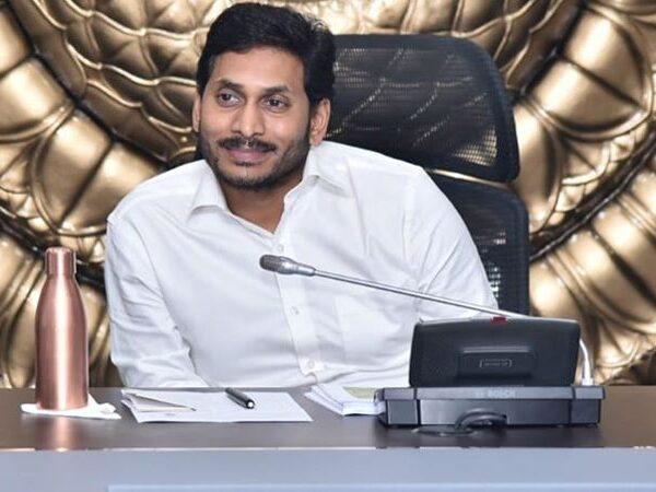Economic Crisis in Andhra Pradesh, 25000 Cr Loans Already in this Fiscal