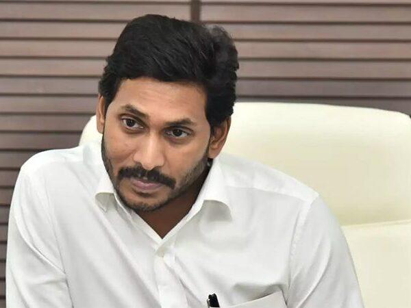 How-Long-YSR-Congress-Can-Close-It-Eyes-in-the-Battle