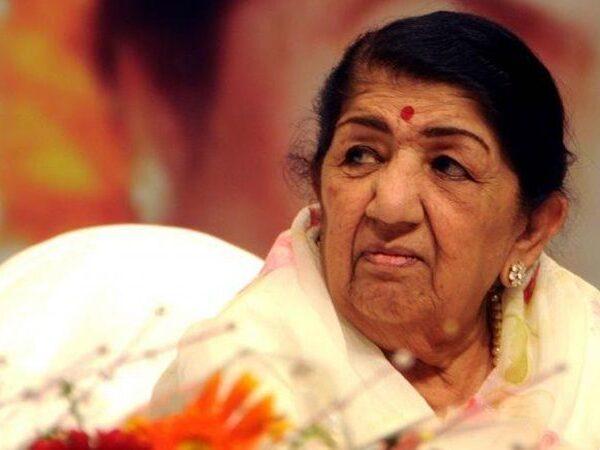 Iconic Singer Latha Mangeshkar Still in ICU?