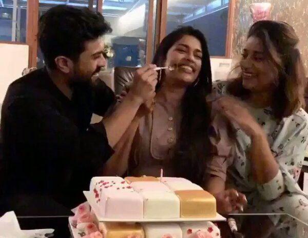 Ram Charan Teasing Her