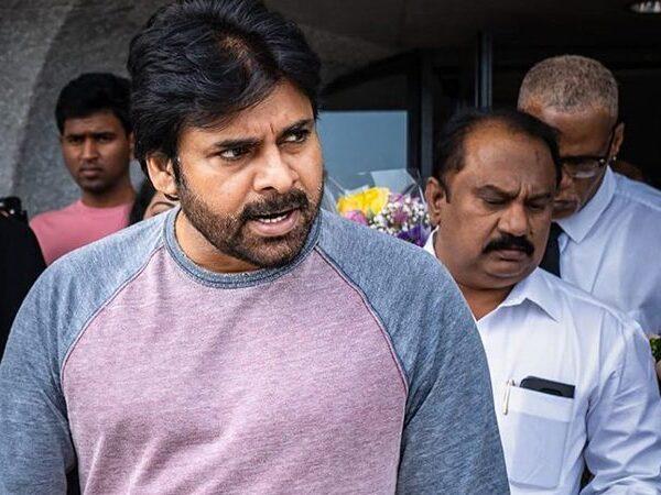 official-pawan-kalyan-comeback-with-pink-remake