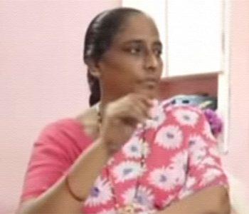 Ayesha Meera Mother's Sensational Comments on YSR and Jagan