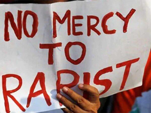 Encounter of Disha's Demons: People Hail KCR