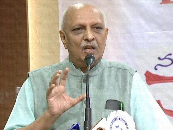 IYR Krishna Rao reacts to harish rao comments on andhra pradesh