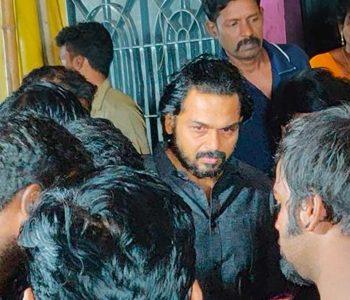 Karthi Broke Down into Uncontrollable Tears