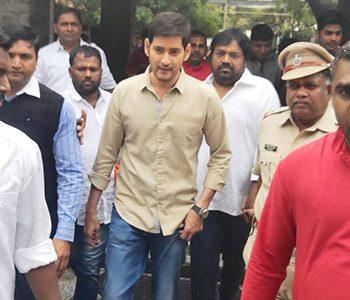 Mahesh Babu in Shiridi To Seek Blessings