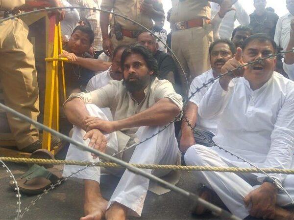 Pawan Kalyan dharna in Amaravati 