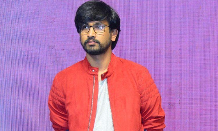 Raj Tarun - Iddari Lokam Okkate