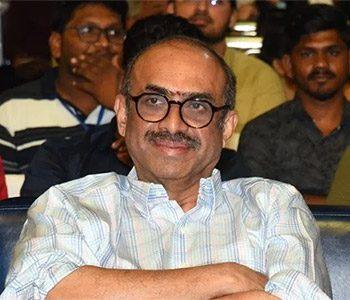 Suresh-Babu-Wants-His-Second-Son-to-Come--Solo
