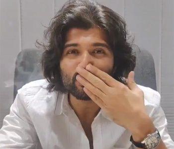 Vijay Deverakonda - Christmas Gifts to fans