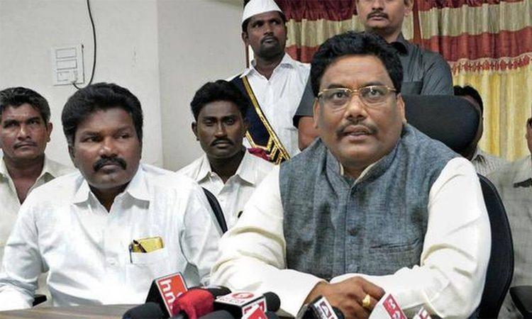 karen shivaji says pawan kalyan Janasena party will shut down 