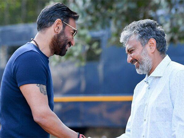 Ajay-Devgn-Poses-A-Test-to-Rajamouli