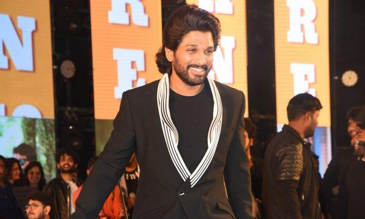 Allu Arjun best wishes to mahesh babu Sarileru Neekevvaru