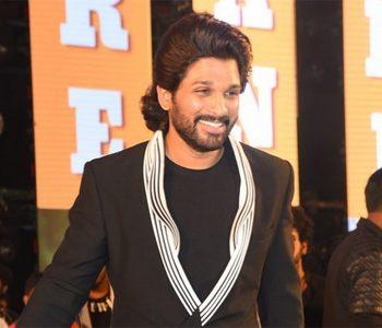 Allu Arjun best wishes to mahesh babu Sarileru Neekevvaru
