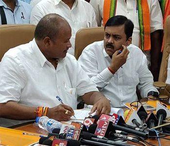 Opposition TDP and BJP Divided Fighting Against Jagan's Government