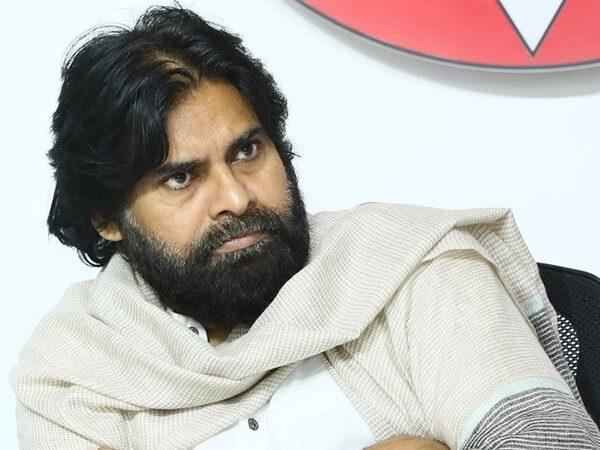 Pawan Kalyan fans arguemnet on his come back to movies