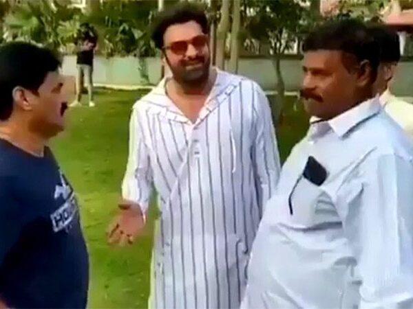 Prabhas'-Casually-Talks,-Aa-Yedavaki-Cheppa