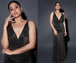 Regina Cassandra Latest Stills