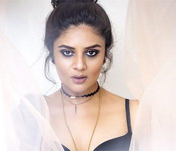 Sreemukhi-Woke-up-To-Be-Most-Desirable--Woman