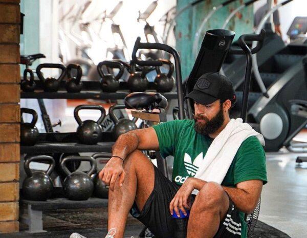 Pic Talk: Mega Hero Varun Tej Sweating out for 'Boxer'