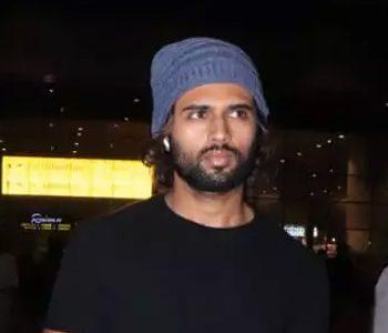 Vijay Deverakonda - Mumbai Airport