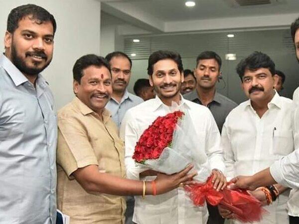 YSR Congress ministers on three capitals