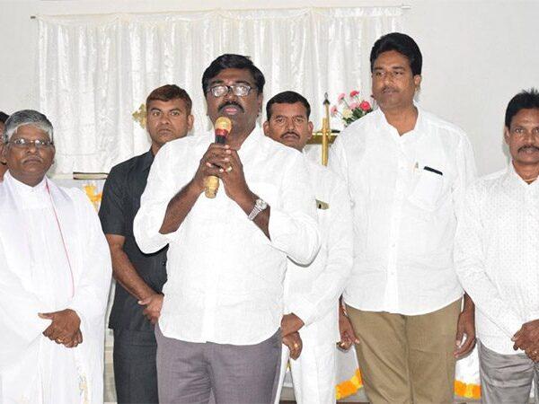 minister-puvvada-ajay-kumar-insulted-in-telangana-bhavan