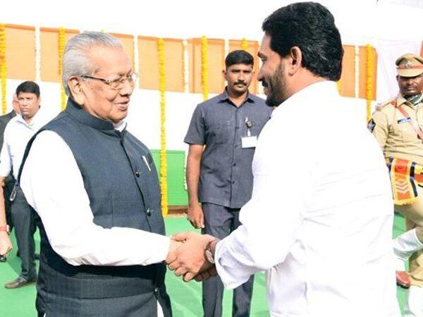 Government To Take Ordinance Route for Three Capitals?
