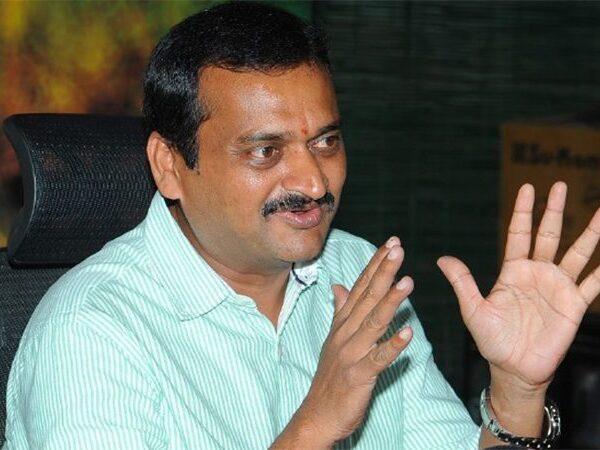 Bandla Ganesh Reverse Statements on Pawan Kalyan