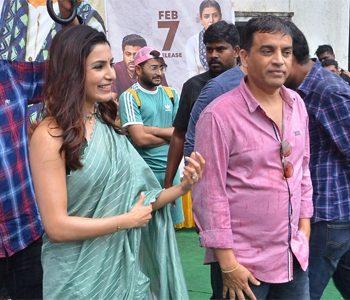 Dil Raju - Samantha - Akkineni -jaanu Promotions- vizag