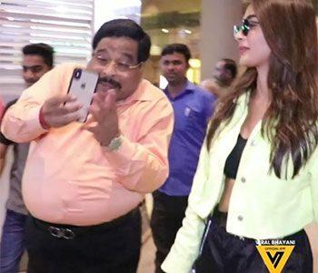 Middle-Age Uncle Crazily Chasing Pooja Hegde