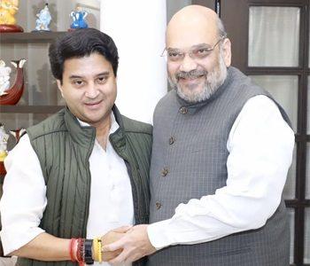 Jyotiraditya Scindia meets Amit Shah-