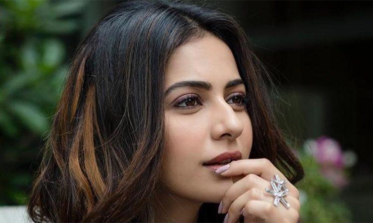 Rakul-Preet-Singh-next-movie-with-Nithiiin