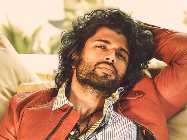 Vijay-Deverakonda's-Choice-of-Heroines-in-Bollywood