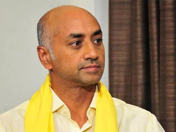 YS Jagan grudge on Galla Jayadhev