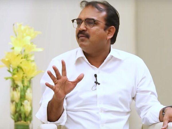 Koratala Siva upset with chiranjeevi