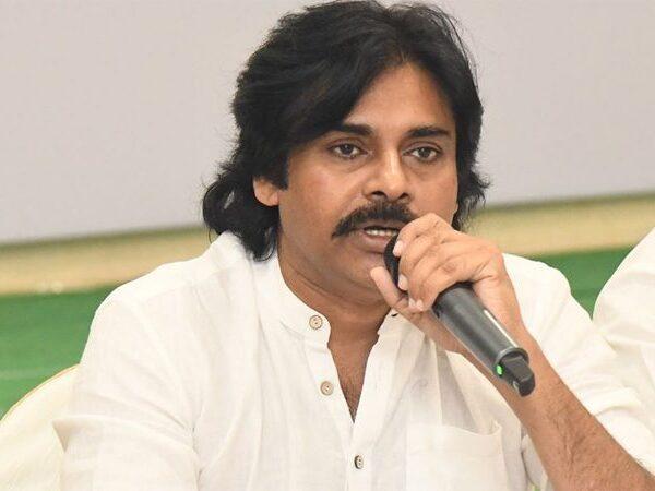 Pawan Kalyan Starts Political Talk After A Break