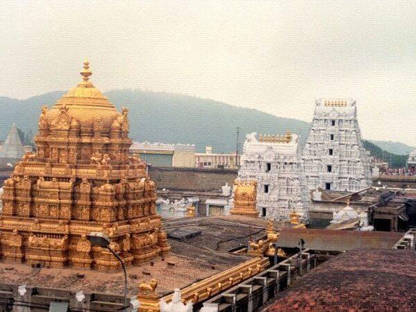 TTD  helping poor people in and around tirumala tirupati during lockdown