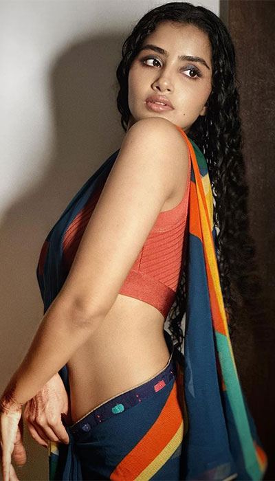 Anupama Parameswaran Hot Stills