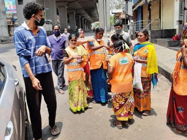 Blockbuster-Director-Reaching-out-to-Sanitation-Workers