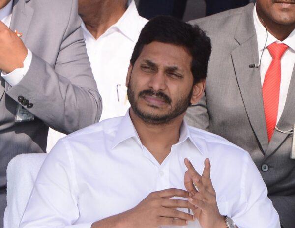 Fearing-Court,-Jagan-Government-Decides-To--Take-Backstep
