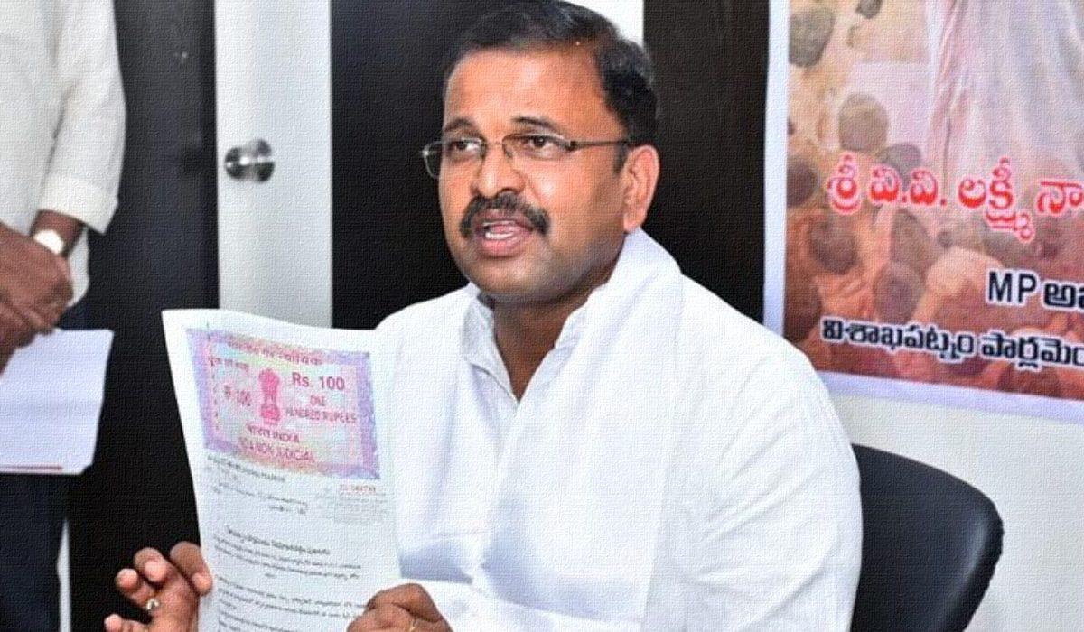 JD Lakshminarayana supports- ys jagan government