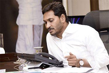 Jagan-Should-Answer-to-the-YSRCP-Social-Media-Abuse-of--Judiciary