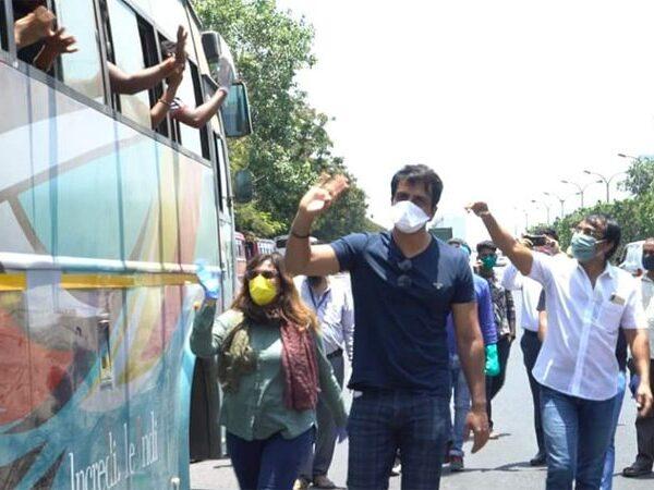 Mighty Actor Sonu Sood Winning Hearts With His Noble Act