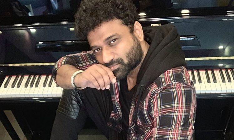 Music Director Devi Sri Prasad Beautiful Rendition to Moon Narrative